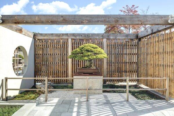 Japanese Pavilion and Stroll Garden